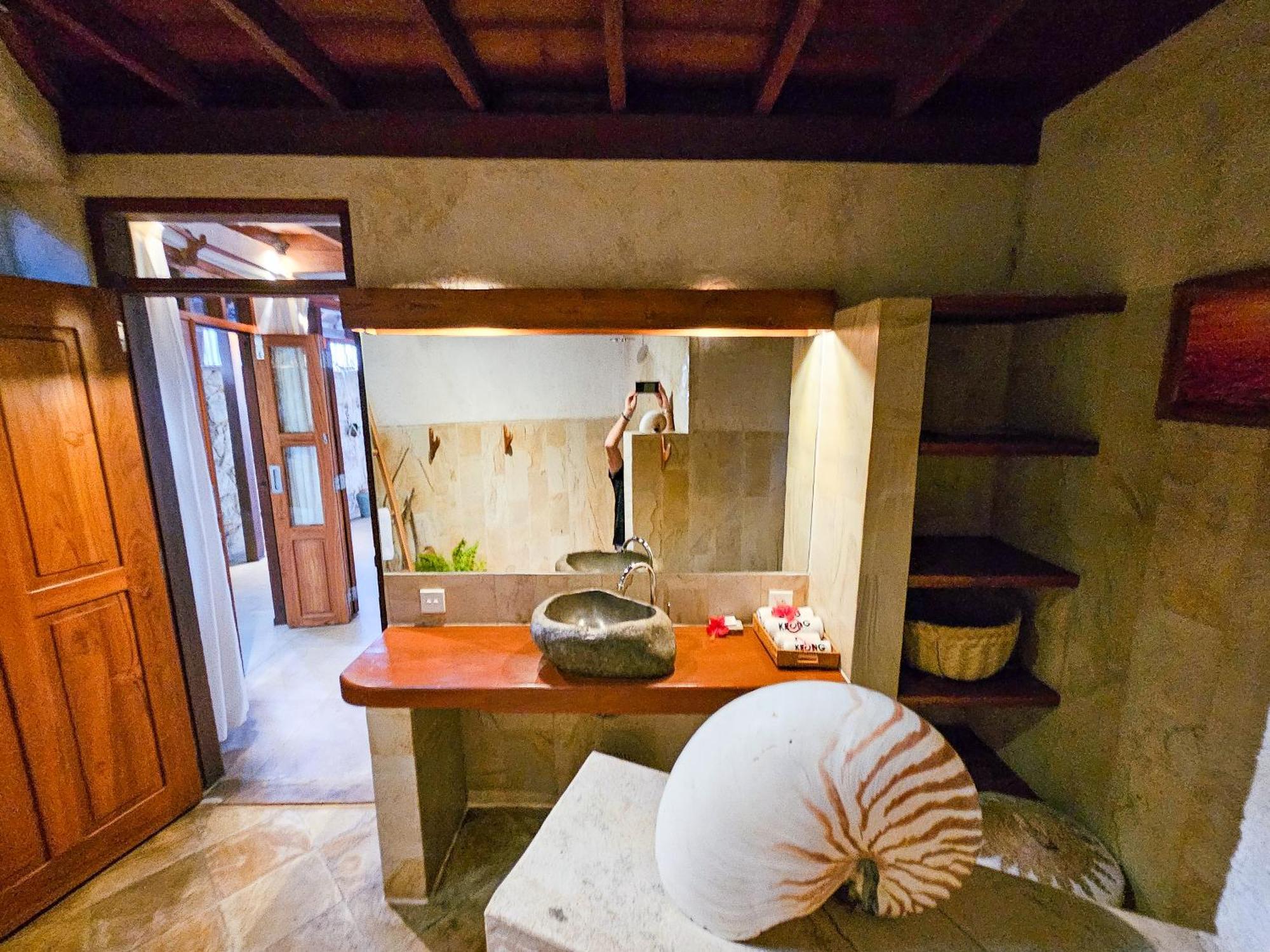 Keong Villas Nembrala Luaran gambar