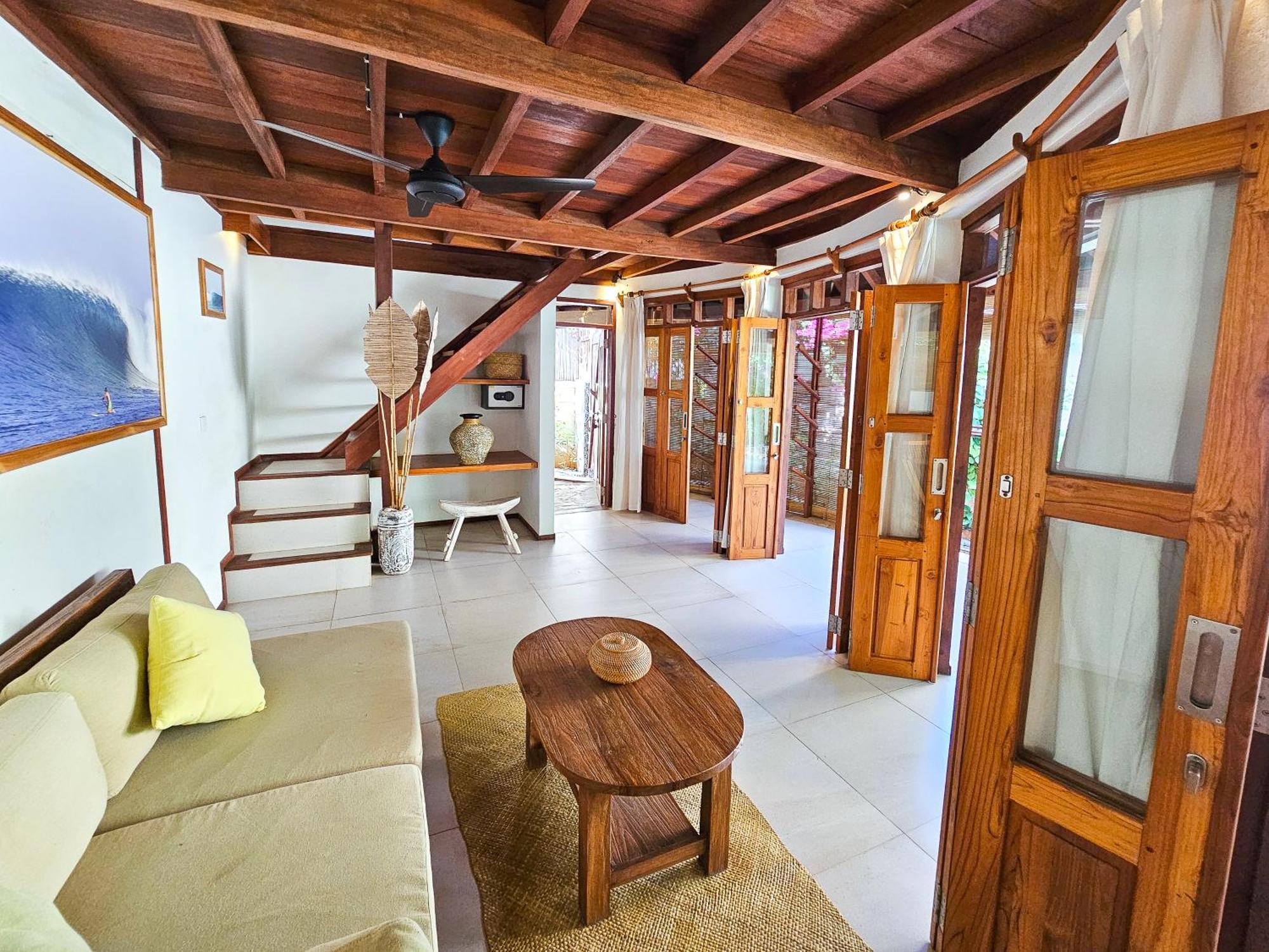 Keong Villas Nembrala Luaran gambar