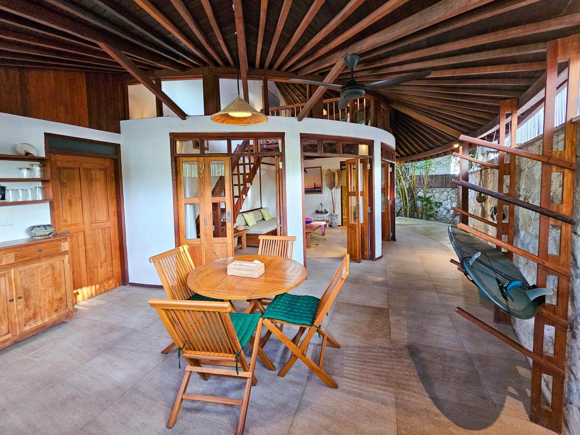 Keong Villas Nembrala Luaran gambar